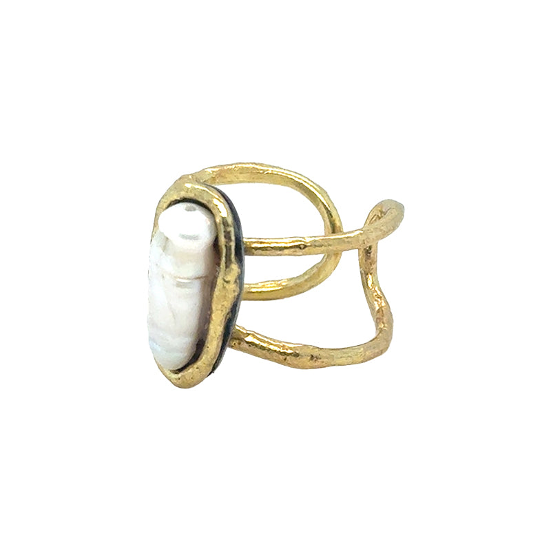 Amara Floating Pearl Ring