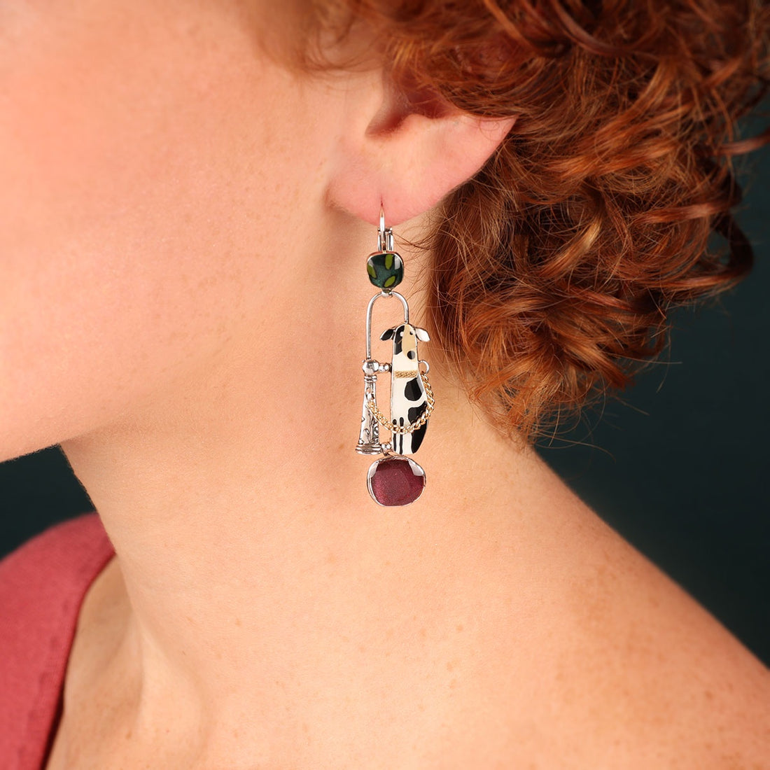 Pas Bouger Dal Drop Earrings