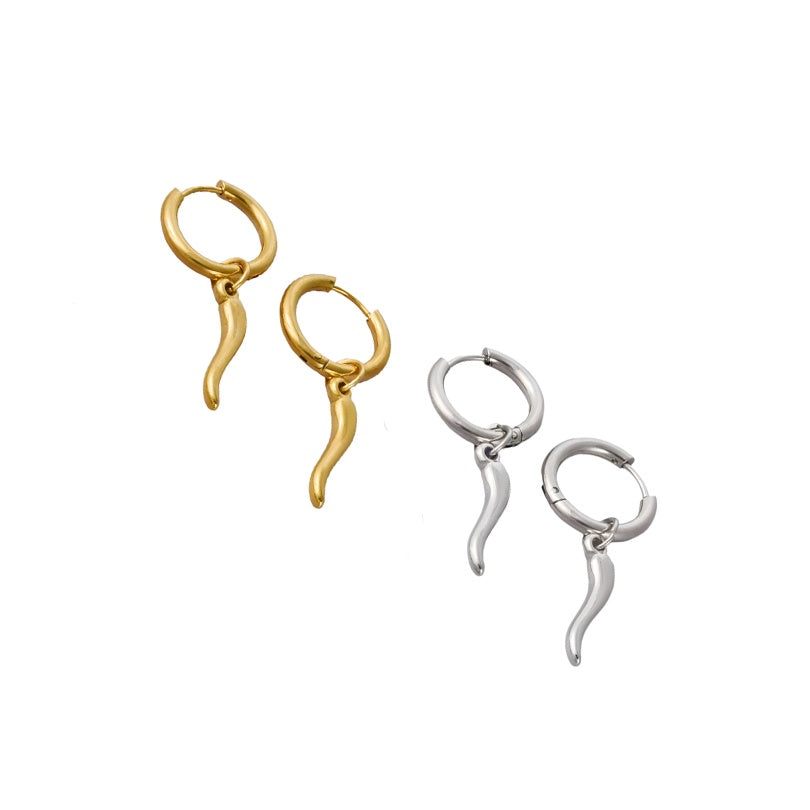 Monochrome Chilli Hoops