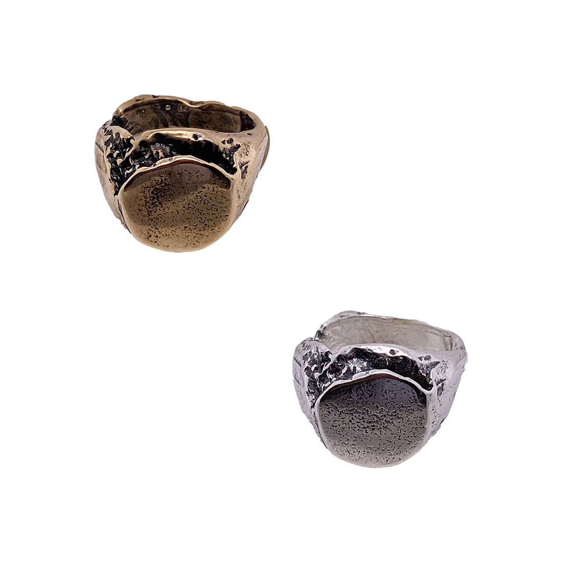 Elassaad Round Cracked Earth Signet Ring